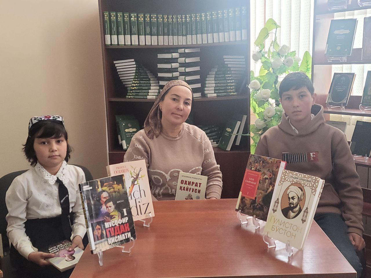 Kitobxon ona-kitobxon bola