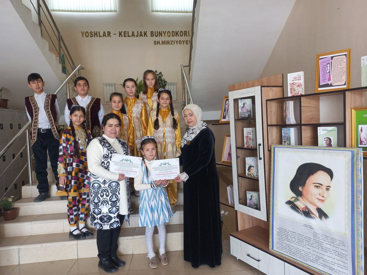 154-maktab Zulfiyaning tavalludiga bag‘ishlab
