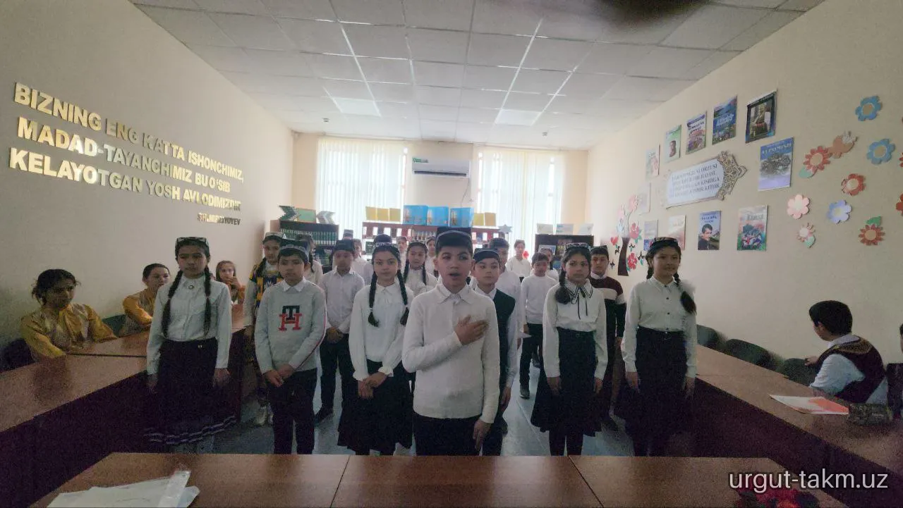 123-maktab Zulfiya tavalludiga bag‘ishlab