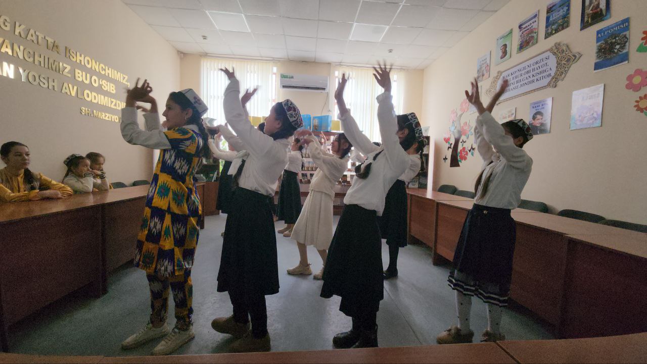 123-maktab Zulfiya tavalludiga bag‘ishlab