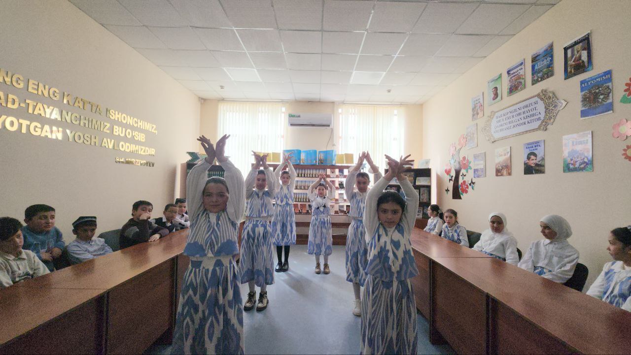 "Ayol borki olam munavvar!"