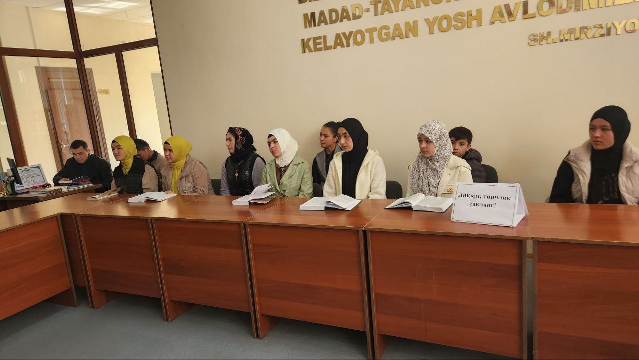 Baxtiyor oila kitobi taqdimoti