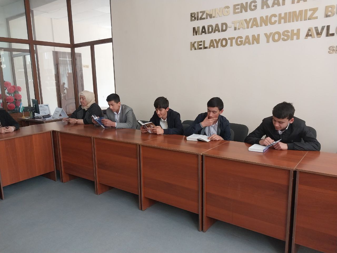 Davra suhbati - Xans Kristian Anderson hayoti va ijodi