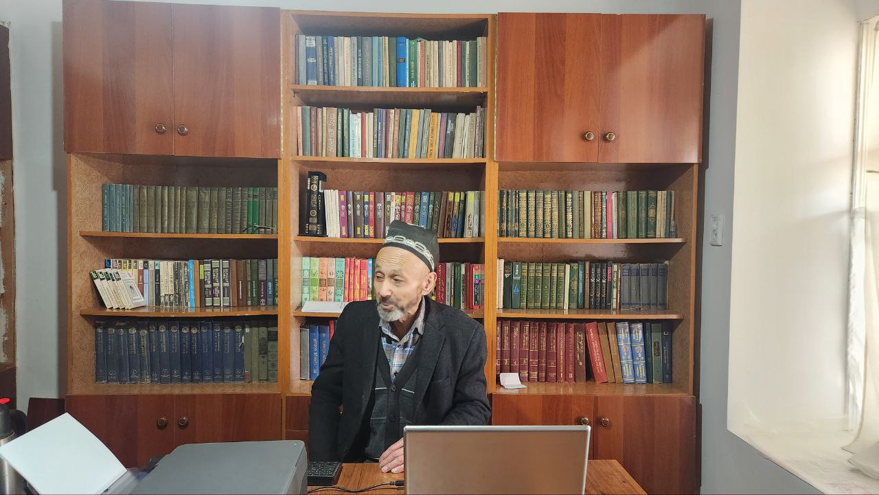 "Mergancha" mahallasida shaxsiy kutubxona