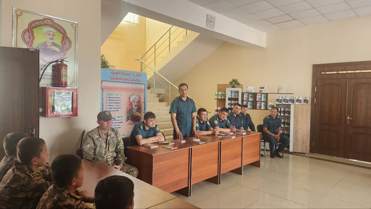 "Kitobxonlik haftaligi" doirasida Amir Temurning "Temur tuzuklari" kitob targ'iboti