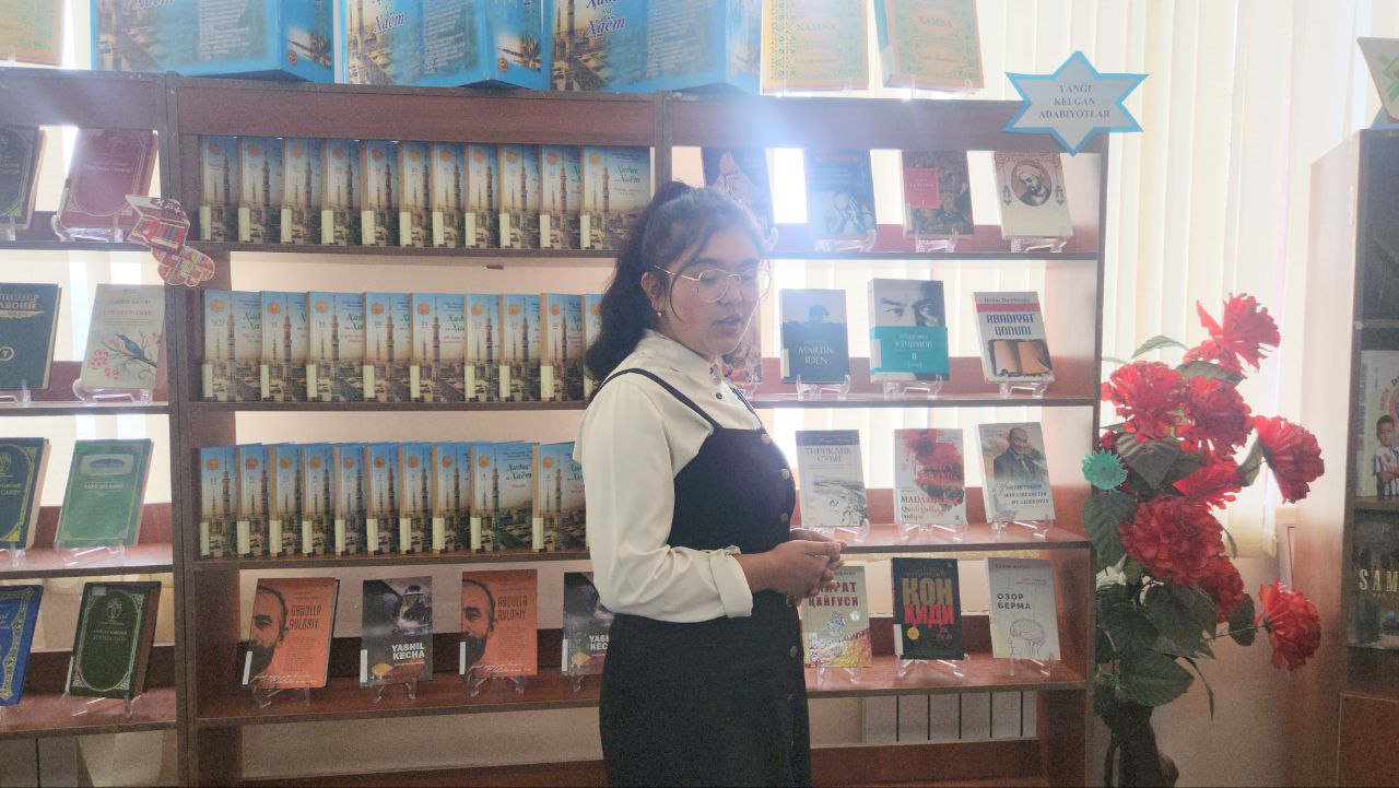 "Davlat xizmatchisi kutubxonada oila a'zolari bilan bir kun"