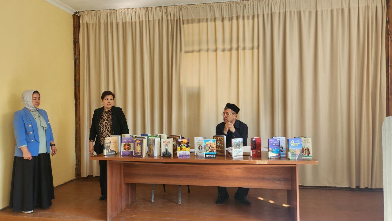 "Kitobxonlik haftaligi" doirasida davra suhbati - Elektr tarmoqlari korxonasi xodimlari bilan