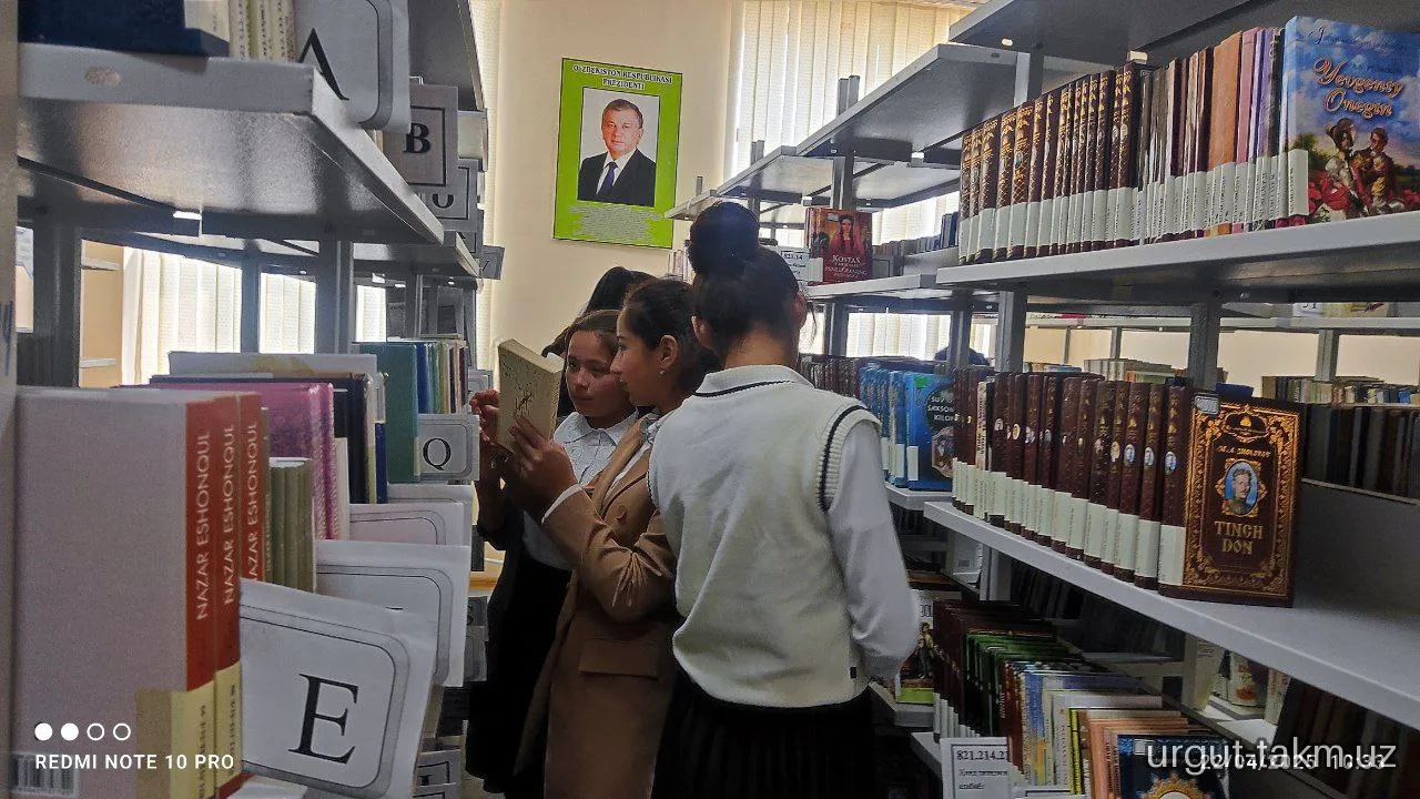 77-maktab o'quvchilari - "Kitobxonlik haftaligi" doirasida