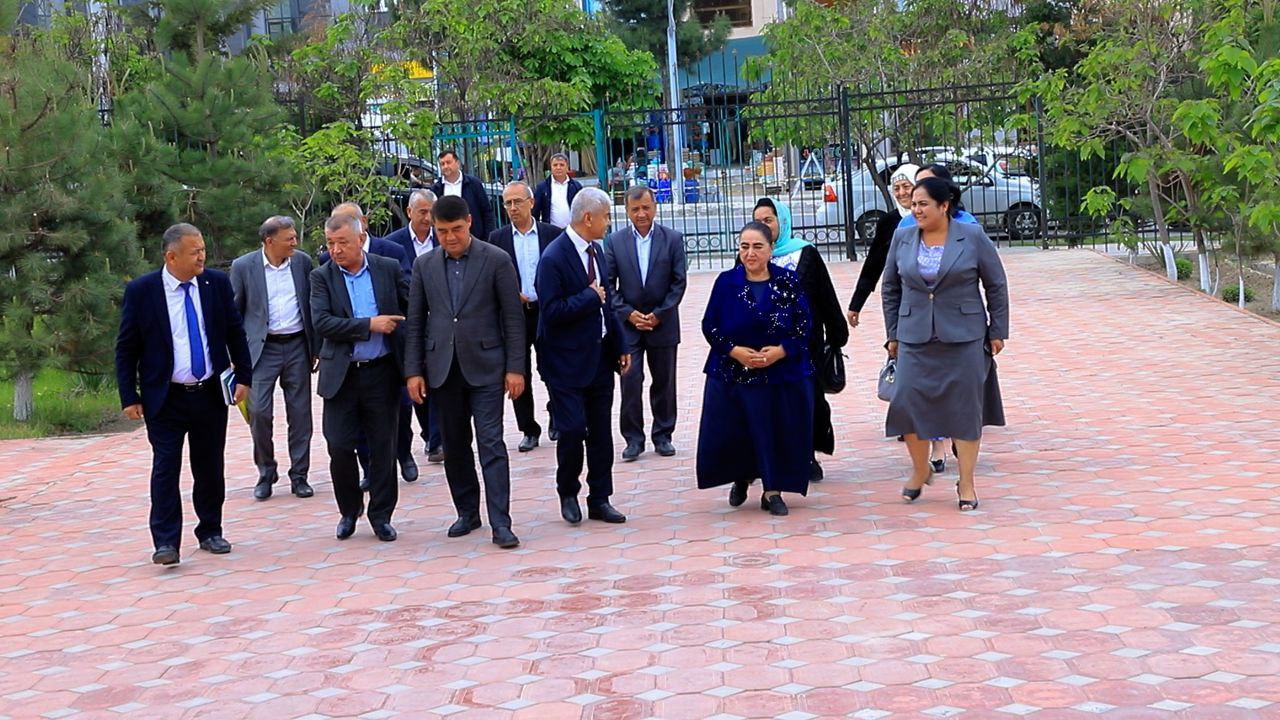 "Kitobxonlik haftaligi" doirasida "Men sevgan adib" tadbiri