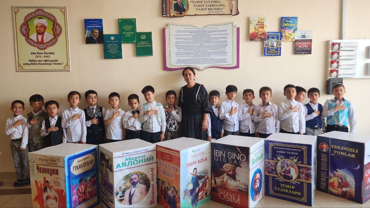 Kutubxona bo'ylab ekskursiya - 54-maktabning 1-sinf o'quvchilari