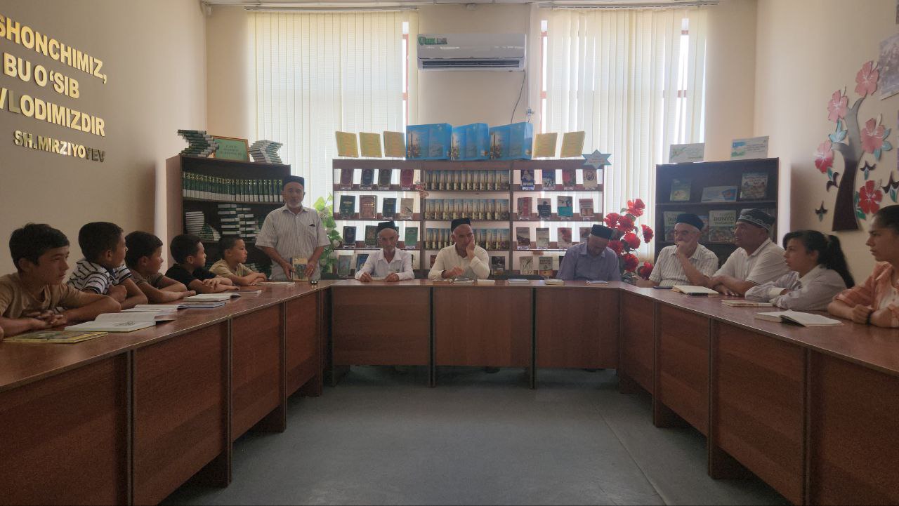 "Ulug‘bek xazinasi" kitobi taqdimotini o‘tkazdi