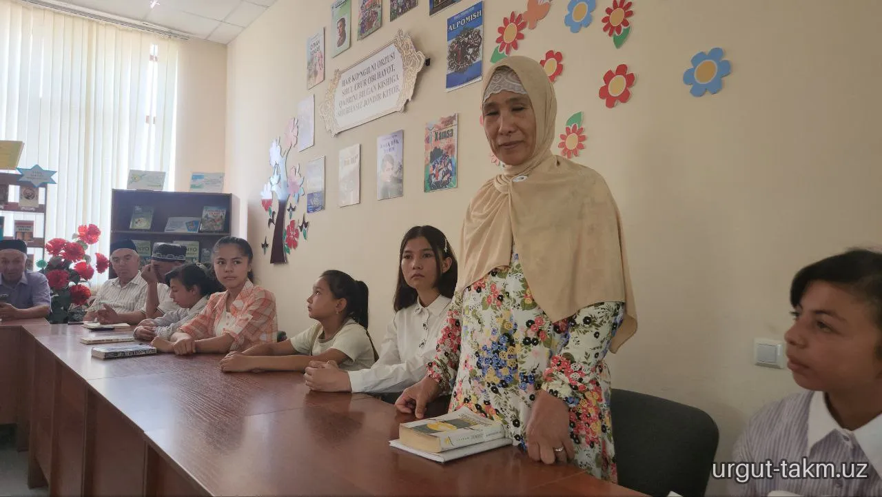 "Ulug‘bek xazinasi" kitobi taqdimotini o‘tkazdi