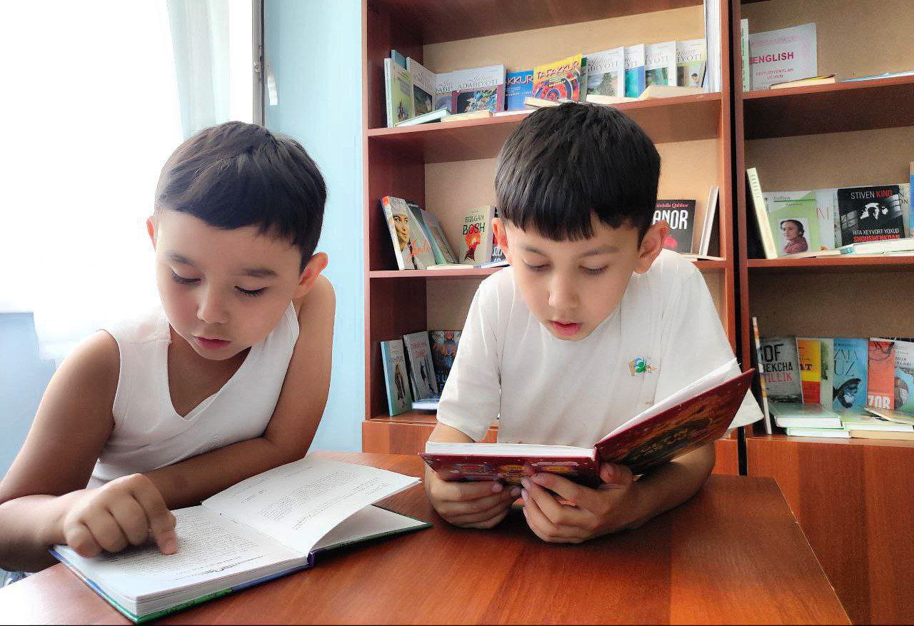 ”Kitob va men” mavzusida davra suhbati tashkil qilindi