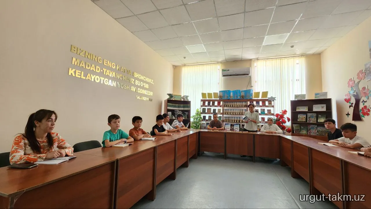 “Ijtimoiy tarmoqlar ta’siri” metodik qo’llanma kitobi taqdimoti