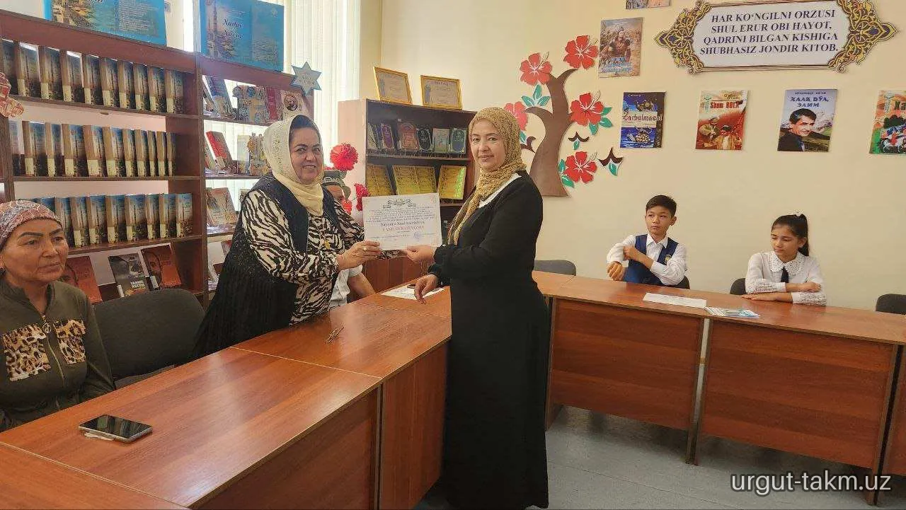 “Kitob va mutolaa haftaligi” doirasida "Аdabiy uchrashuv " nomli davra suhbati bo‘lib o‘tdi