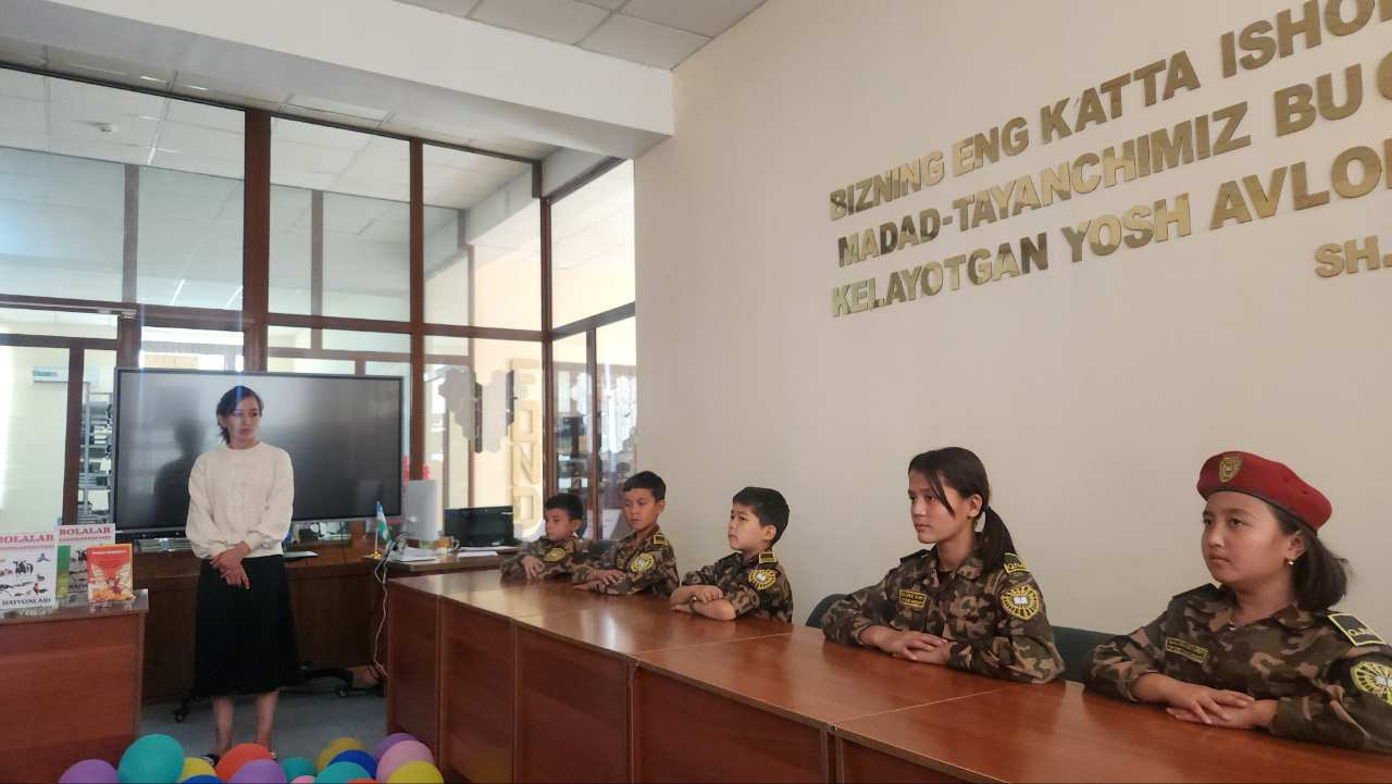 Yangi kitoblar taqdimoti - "Qalqon jasorat" maktabi