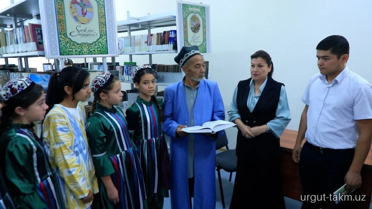 Payshanba — “Yoshlar kuni” munosabati bilan Respublika Ma’naviyat va ma’rifat markazi Urgut tumani bo‘linmasi bilan axborot-kutubxona markazi hamkorlikda  yoshlar bilan samimiy uchrashuv o‘tkazildi