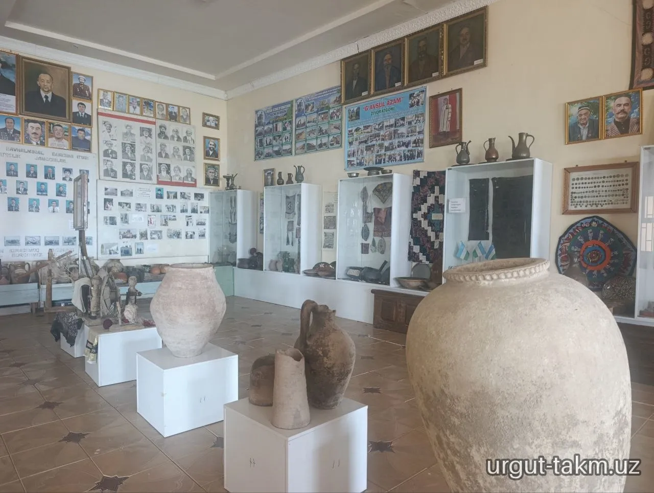 Urgut tog‘lari bag‘ridagi unutilmas kun: Yoshlar G‘avsuli A’zam ziyoratgohida!