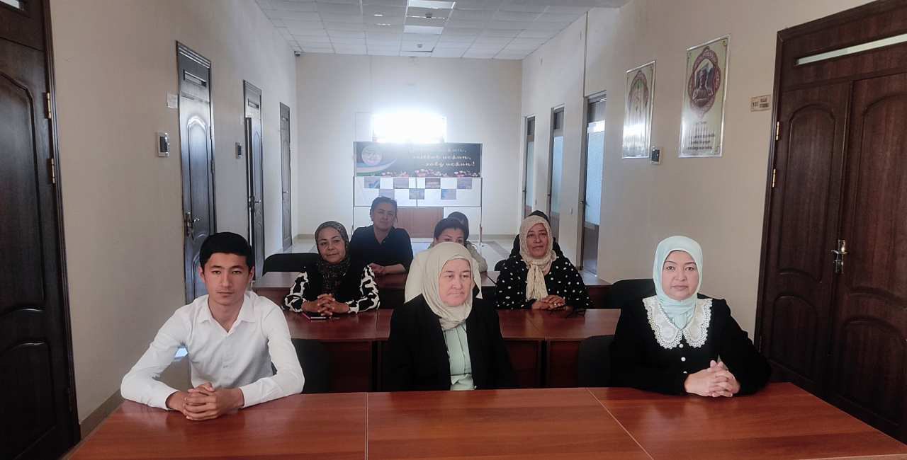 Urgut tuman axborot-kutubxona markazida "Siyosiy-maʼrifat soati" boʼlib oʼtdi