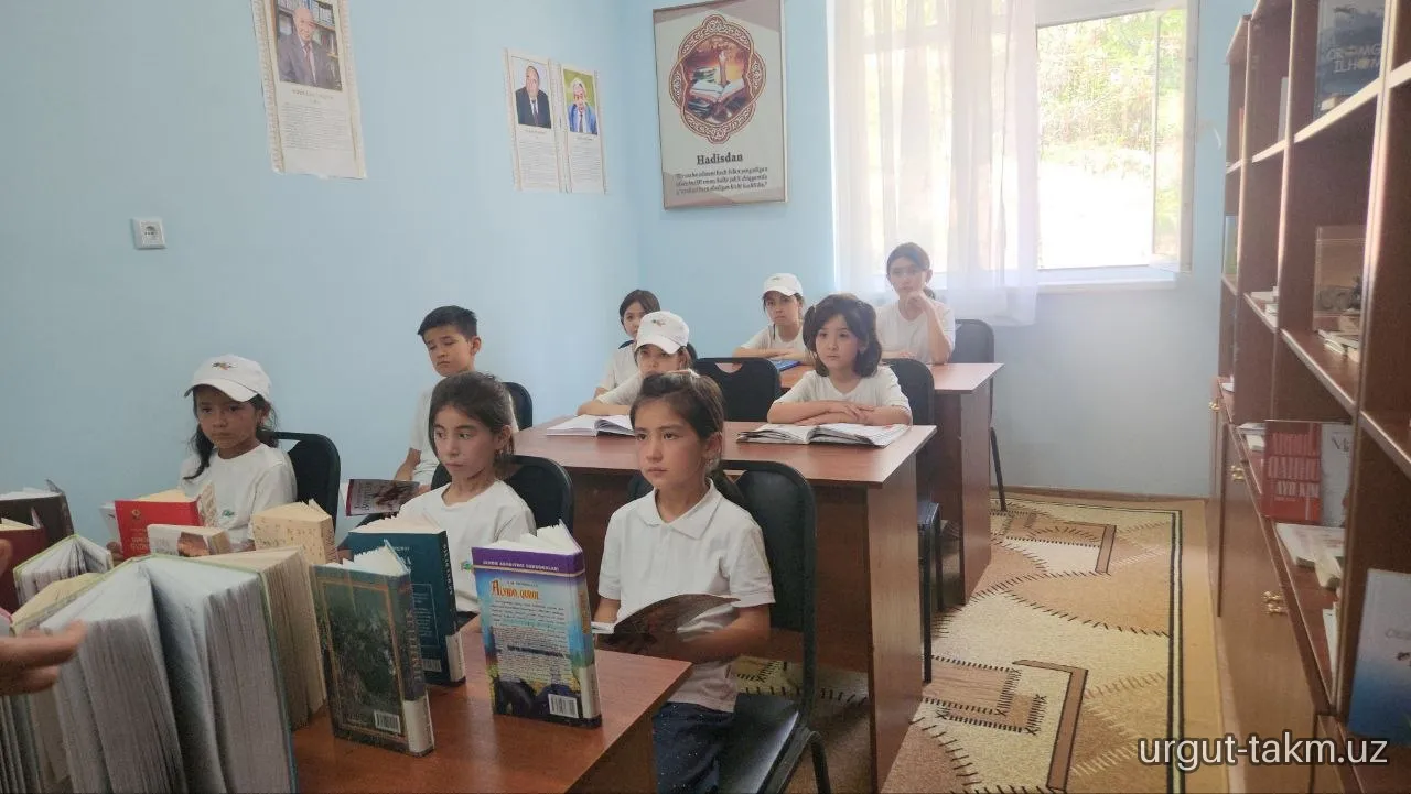 ”Chorchinor" sog’lomlashtirish oromgohida  kitob targ‘iboti oʻtkazildi