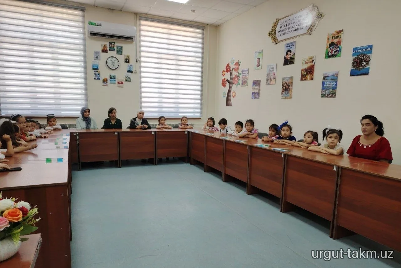 O‘zbekiston Respublikasi Mustaqilligining 35 yilligi munosabati bilan 60-DMTT tarbiyalanuvchilari bilan ko‘tarinki kayfiyat va bayramona ruhda tantanali tadbir tashkil etildi