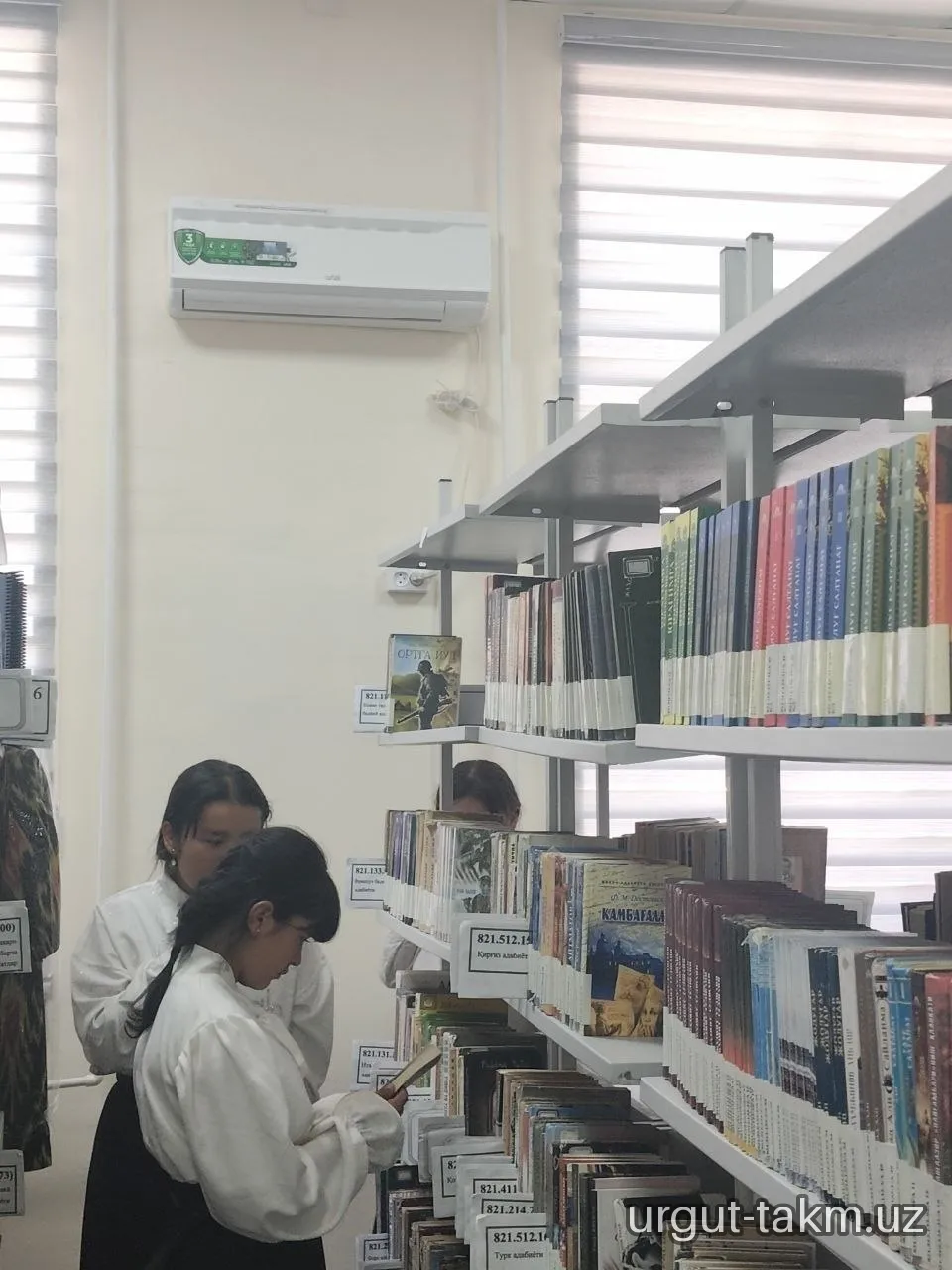 “OCHIQ ESHIKLAR HAFTALIGI” DOIRASIDA 95-MAKTAB OʻQUVCHILARI ISHTIROKIDA EKSKURSIYA