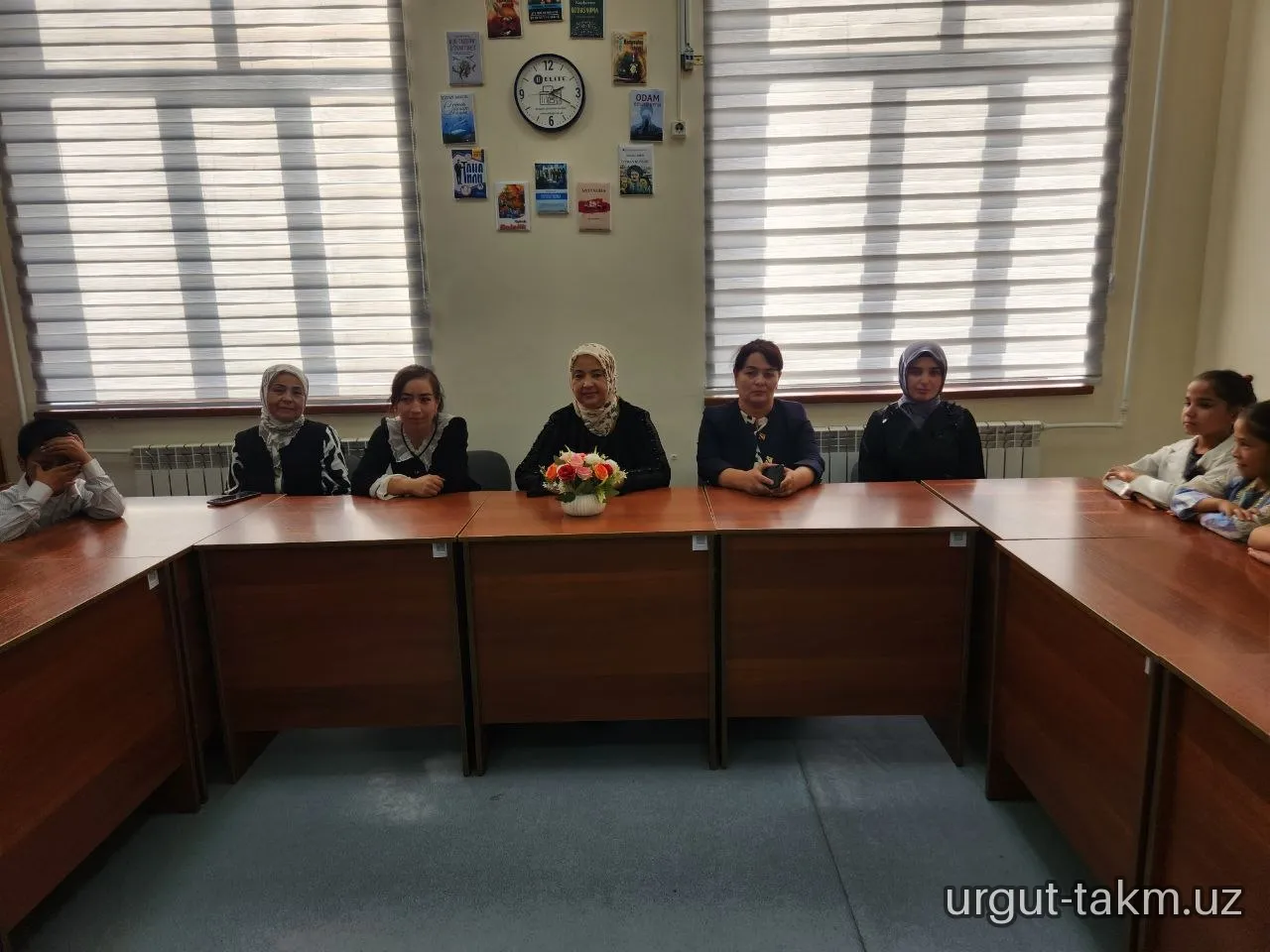 1-oktabr — O‘qituvchi va murabbiylar kuni - 54-maktab