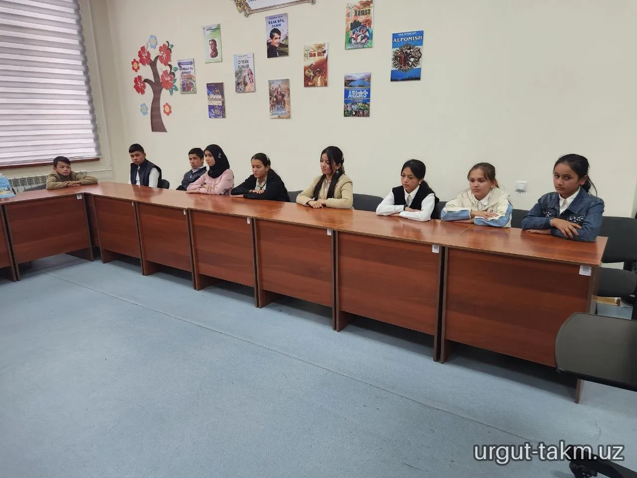 «Boqiy shahar – Samarqandim!»: Urgutda madaniy-ma’rifiy kecha bo‘lib o‘tdi