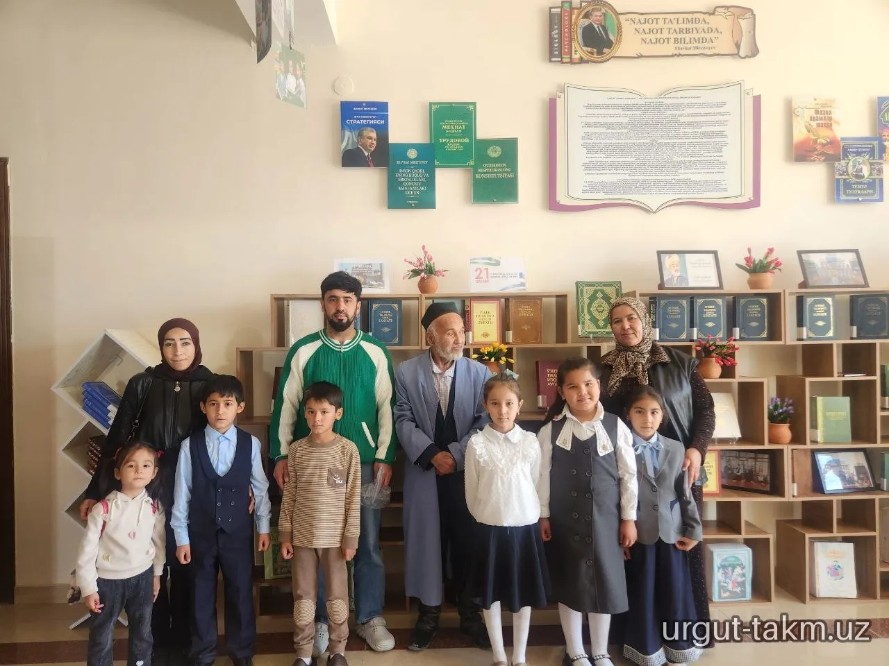 Kutubxona böylab sayohat -156-maktab öquvçilari
