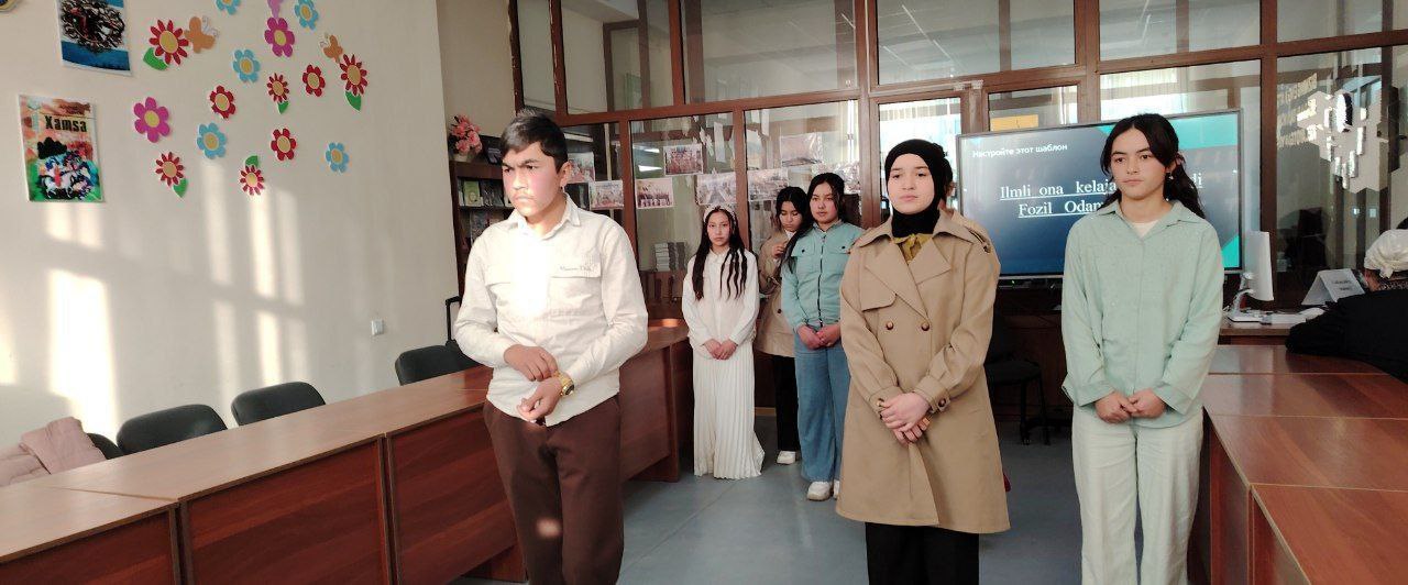 Urgut tuman axborot-kutubxona markazida  "ILMLI ONA FARZANDI, KELAJAKNI YARATADI" shiori asosida "Kitobxon onalar kuni" tadbiri bo‘lib o‘tdi.