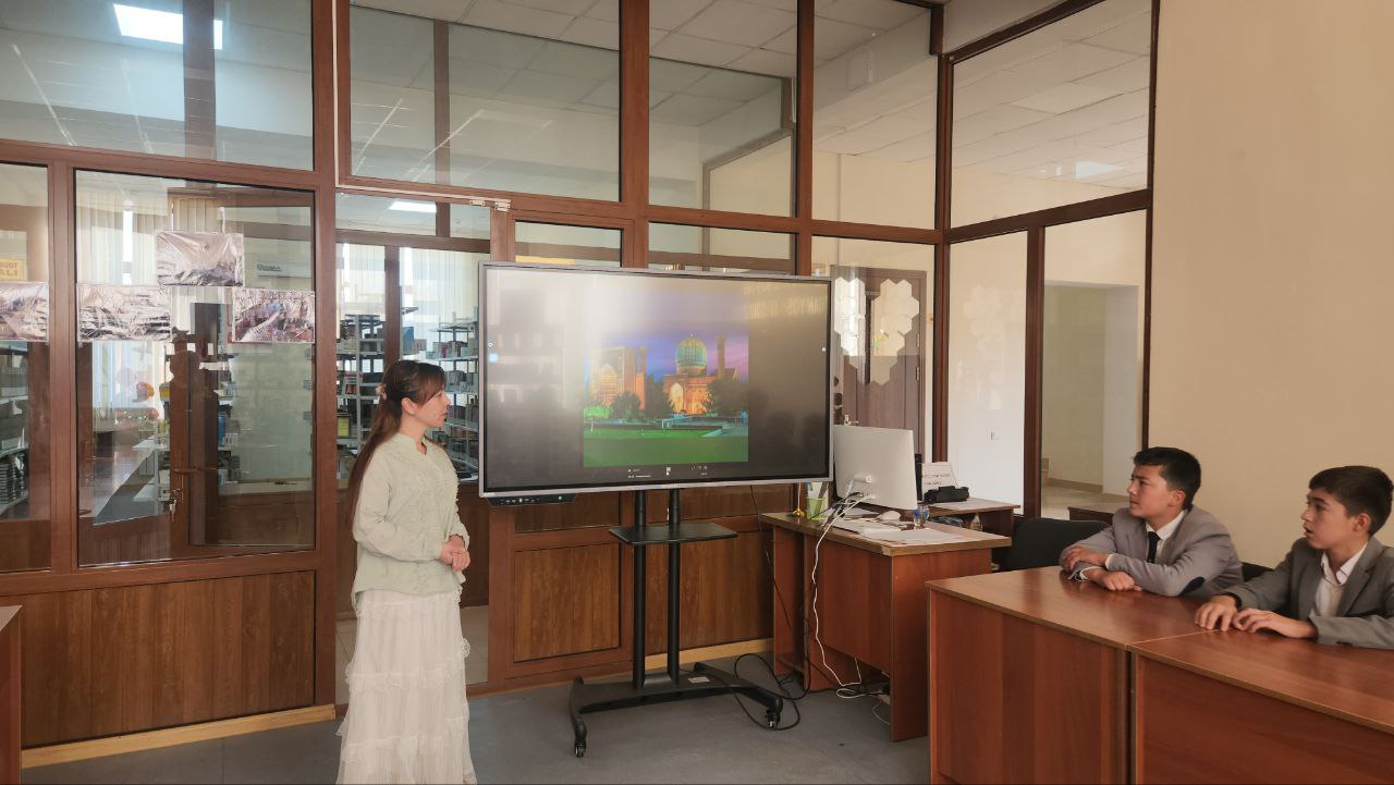 "Kitobxon onalar kuni" doirasida Samarqand shahar kuni oʻtkazildi