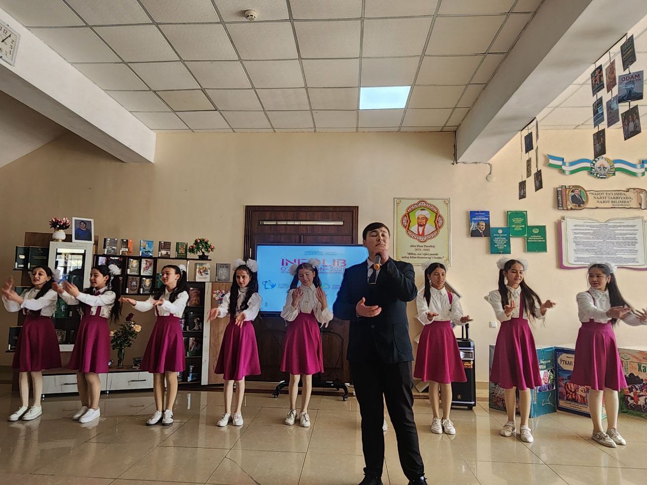 "INFOLIB OʻZBEKISTON 2025" XIV MILLIY AXBOROT-KUTUBXONA HAFTALIGI OCHILISH -123-maktab