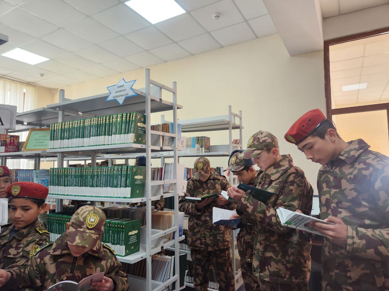 "INFOLIB OʻZBEKISTON 2025" XIV MILLIY AXBOROT-KUTUBXONA HAFTALIGI DAVOM ETMOQDA -Qalqon jasorat maktabi