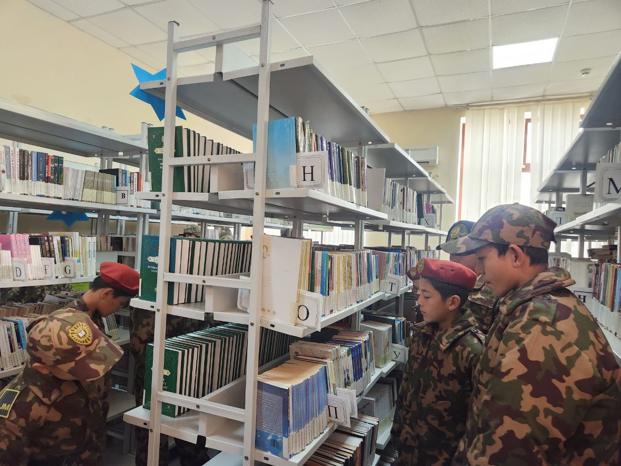 "INFOLIB OʻZBEKISTON 2025" XIV MILLIY AXBOROT-KUTUBXONA HAFTALIGI DAVOM ETMOQDA -Qalqon jasorat maktabi