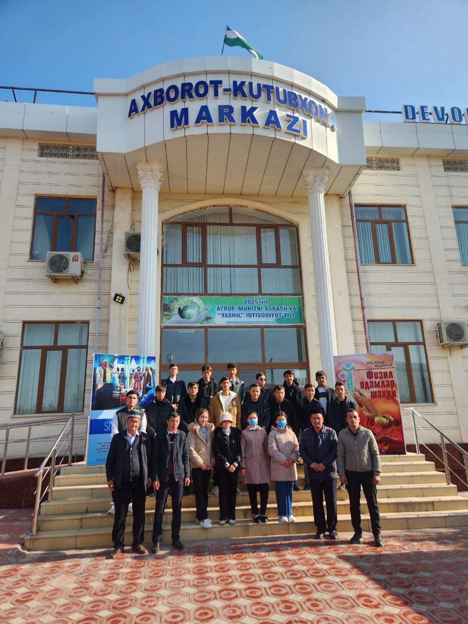 "INFOLIB OʻZBEKISTON 2025" XIV MILLIY AXBOROT-KUTUBXONA HAFTALIGI DAVOM ETMOQDA - 2-SON POLITEXNIKUMI TALABALARI