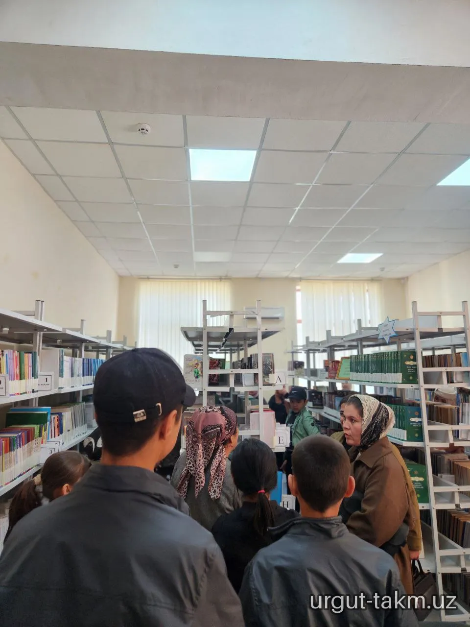 "INFOLIB OʻZBEKISTON 2025" XIV MILLIY AXBOROT-KUTUBXONA HAFTALIGI DAVOM ETMOQDA - 2-KUN QIZIQARLI EKSKURSIYALAR 52-60-108-115-143-MAKTABLAR