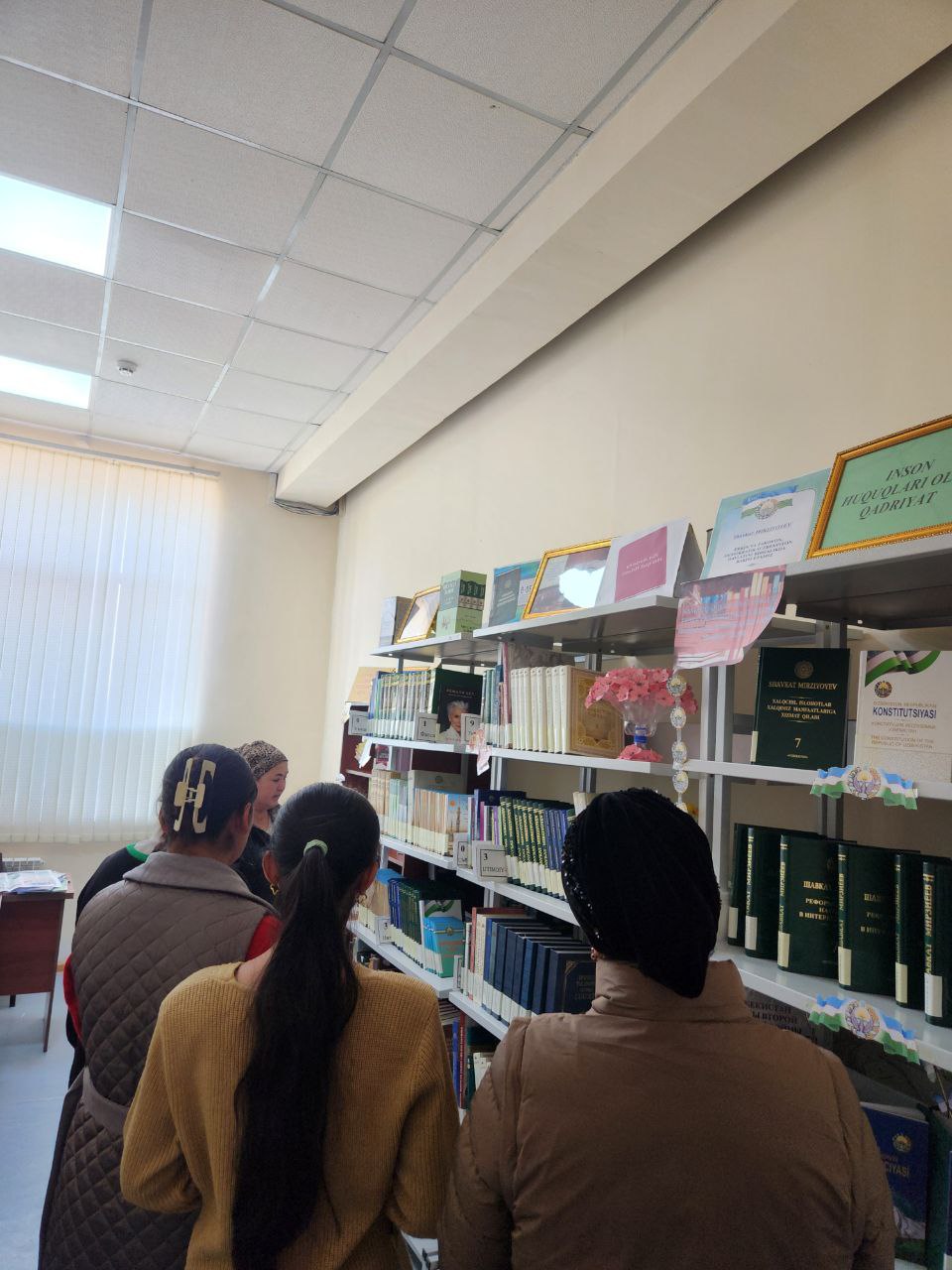 "INFOLIB OʻZBEKISTON 2025" XIV MILLIY AXBOROT-KUTUBXONA HAFTALIGI DAVOM ETMOQDA - 2-KUN QIZIQARLI EKSKURSIYALAR 111-MAKTAB oʻquvchilari