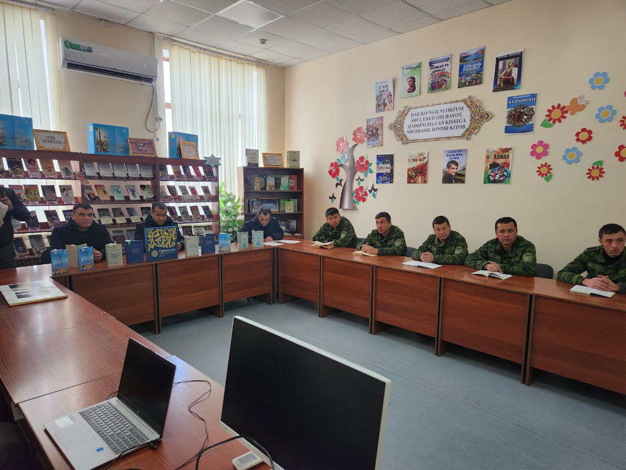 Islom Karimov tavalludiga bag'ishlab ma’naviy-ma’rifiy ruhda davra suhbati tashkil etildi.