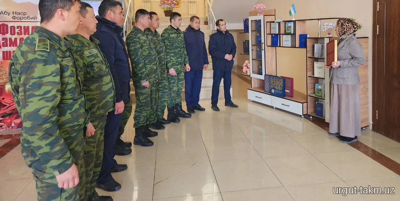 Islom Karimov tavalludiga bag'ishlab ma’naviy-ma’rifiy ruhda davra suhbati tashkil etildi.