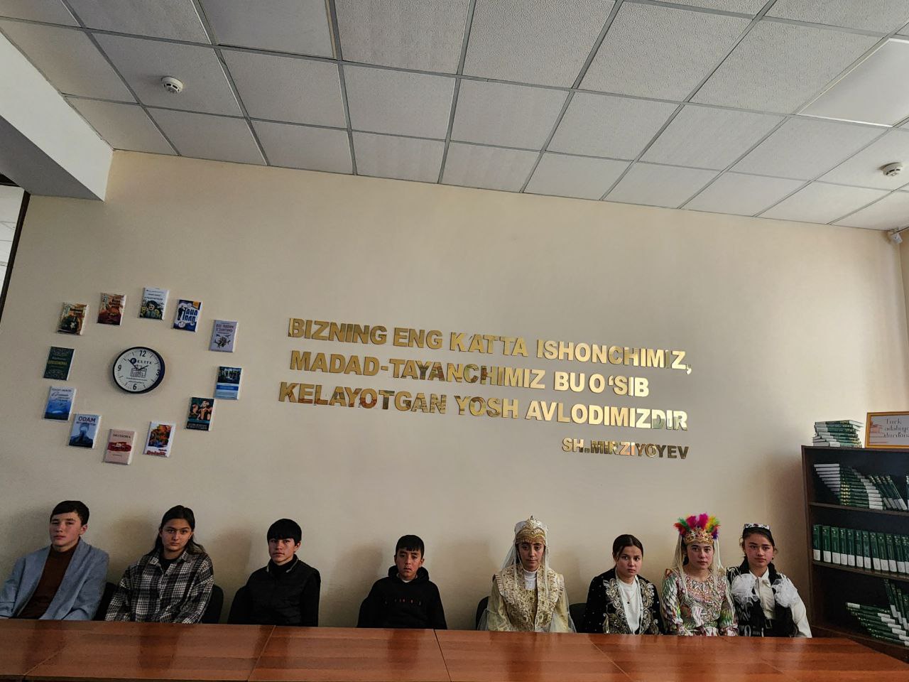 “Alisher Navoiy o‘z zamonasining buyuk shaxsi, bugungi kunning esa beqiyos siymosi” mavzusida 49-maktab kitobxonlari bilan hamkorlikda madaniy-ma’rifiy tadbir tashkil etildi.