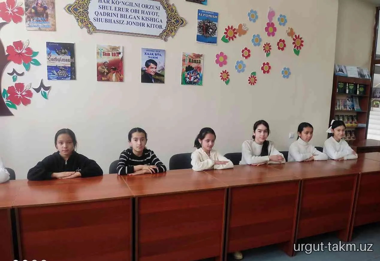 Urgutda Navoiyxonlik shukuhi: Yosh kitobxonlar ehtiromi