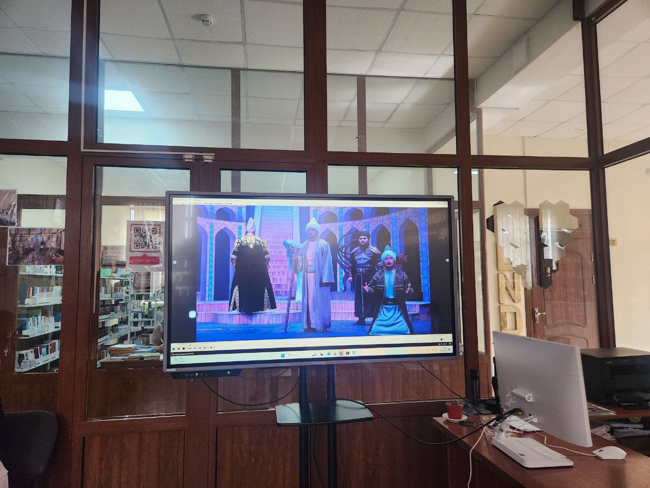 Urgut tuman axborot-kutubxona markazida “Milliy qadriyatlar atlasi” kitob-albomi hamda qadriyatim.uz elektron platformasining taqdimot marosimi bo‘lib o‘tdi.