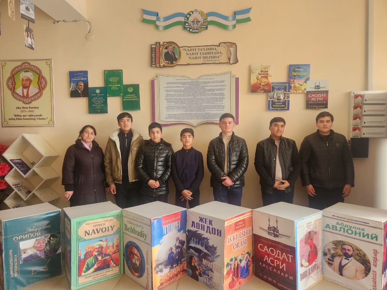 “Qiziqarli kutubxonada” nomli kutubxona bo‘ylab ekskursiya - 123-maktab