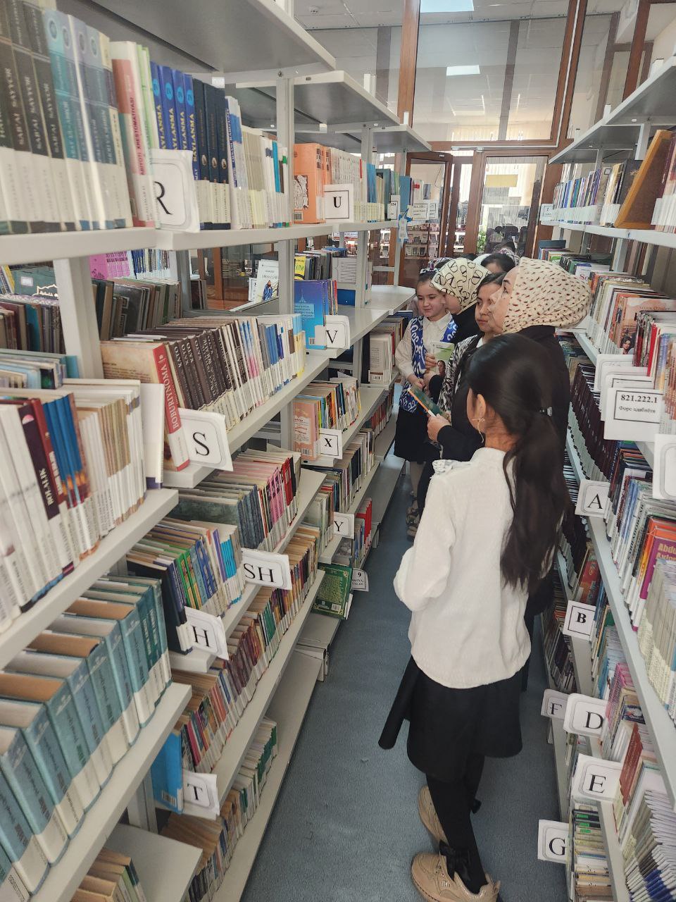 89-umumiy o‘rta ta‘lim maktabi o‘quvchilari sayohatga keldilar