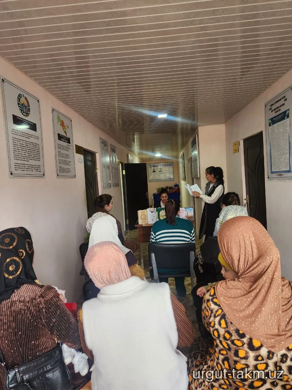 Urgut tumanining Chag‘izmon MFY da ham xotin-qizlar bilan davra suhbati