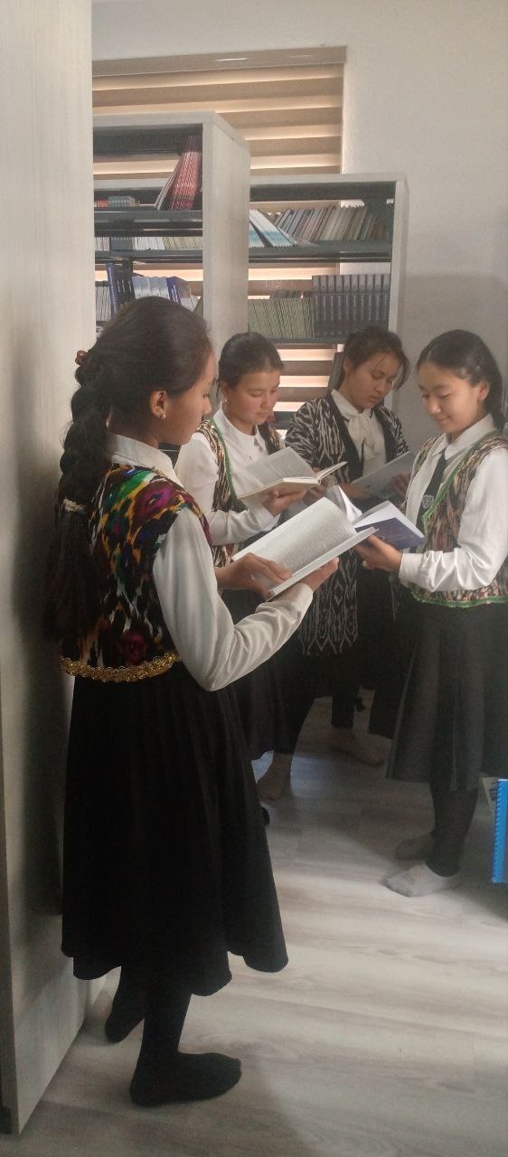 Urgut tumanidagi Abdusaid Koʻchimov kutubxonasida Buyuk sarkarda Amir Temur tavalluddining 690 yilligi munosabati bilan tadbir o'tkazildi