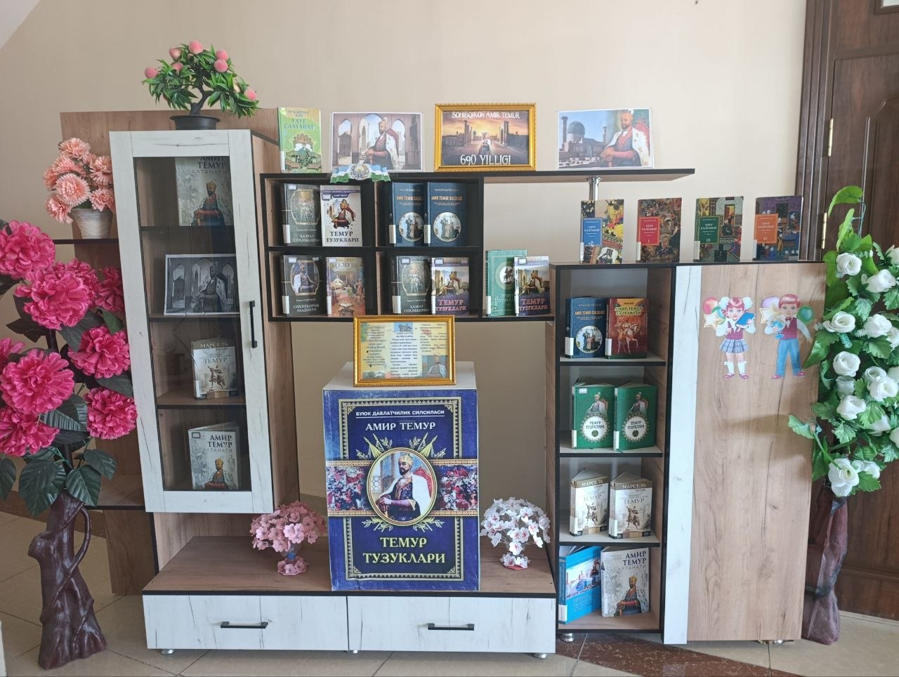 "Bizkim mulki Turon Amir Turkistonmiz "nomli rasmli ko`rgazma tashkil qilindi